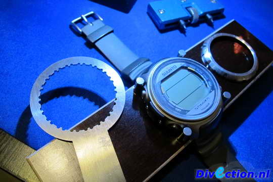 duik computer lege batterij wisselen